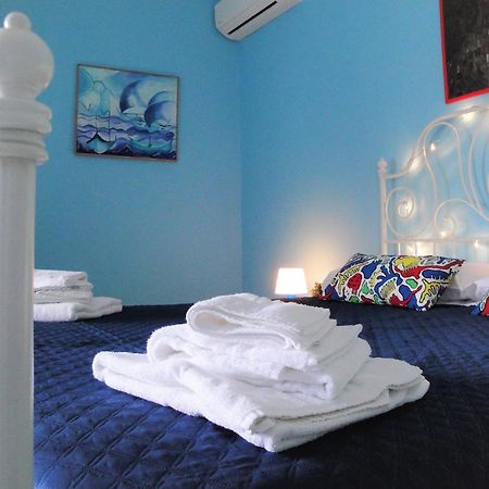 Garibaldi Holiday House เนเปิลส์ ภายนอก รูปภาพ