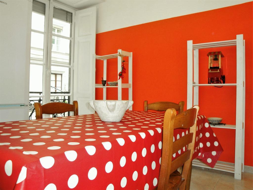 Garibaldi Holiday House เนเปิลส์ ภายนอก รูปภาพ
