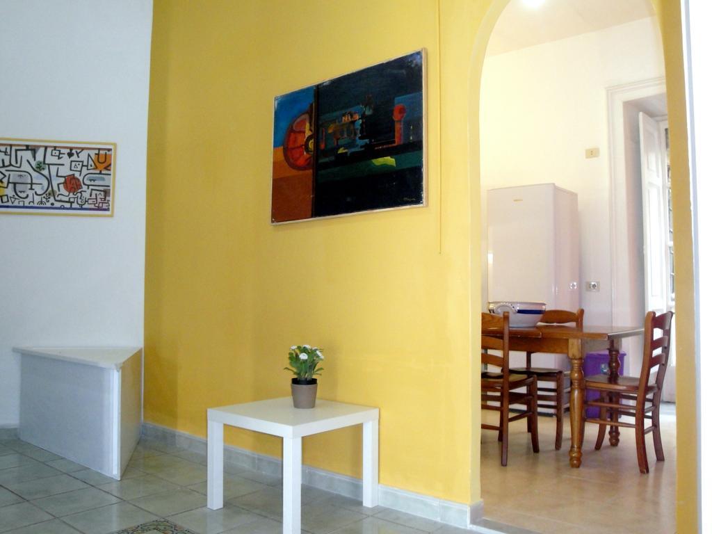 Garibaldi Holiday House เนเปิลส์ ภายนอก รูปภาพ