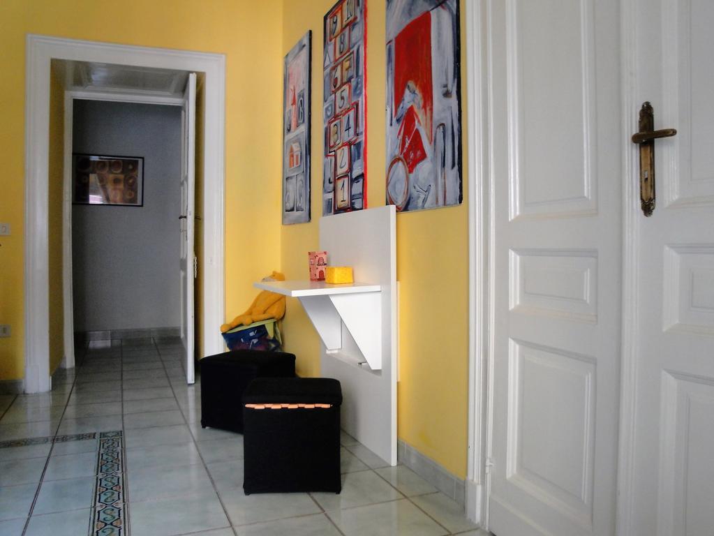 Garibaldi Holiday House เนเปิลส์ ภายนอก รูปภาพ